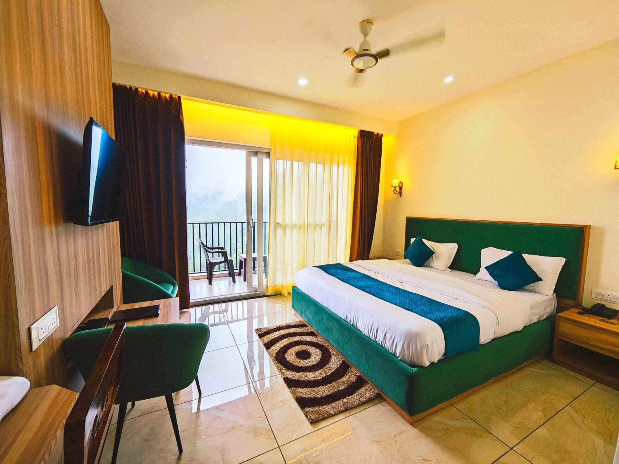 דלהאוזי Hotel Pines And Peeks By Tws Hotels מראה חיצוני תמונה