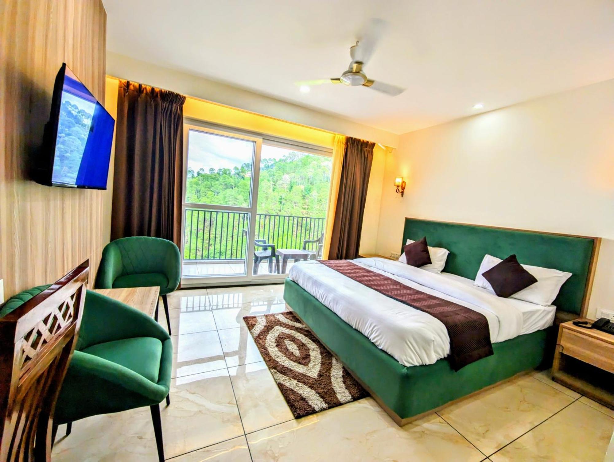 דלהאוזי Hotel Pines And Peeks By Tws Hotels מראה חיצוני תמונה